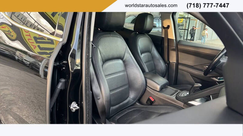 2018 Jaguar E-PACE P250 SE