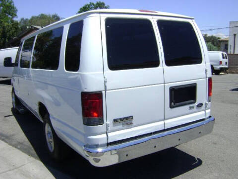 2013 Ford E-Series E-350 SD XLT