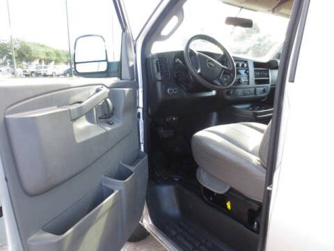 2016 Chevrolet Express LT 2500