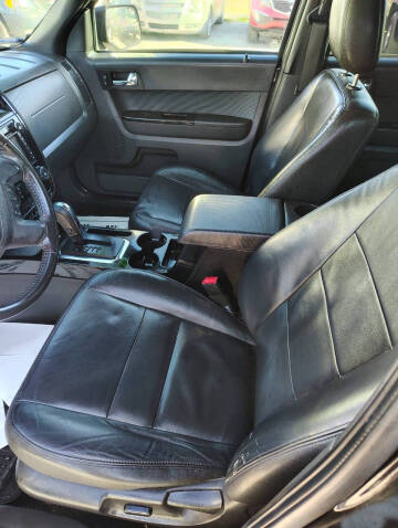 2011 Ford Escape Limited