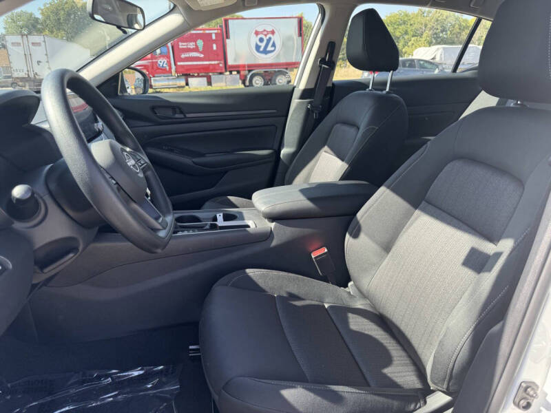 2025 Nissan Altima 2.5 S