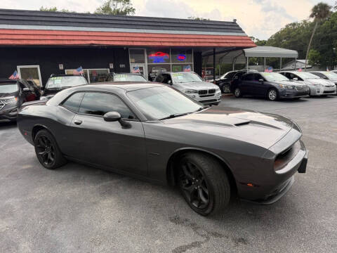 2017 Dodge Challenger SXT