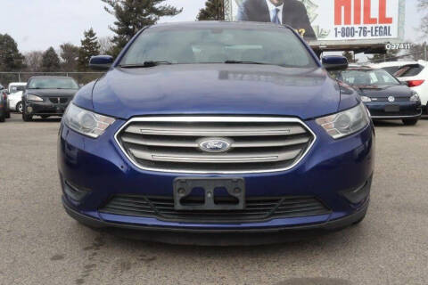 2013 Ford Taurus SEL