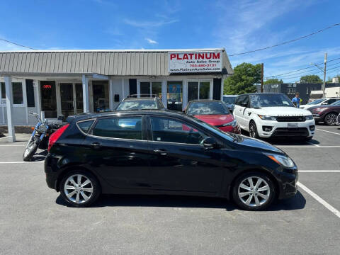 2013 Hyundai Accent SE