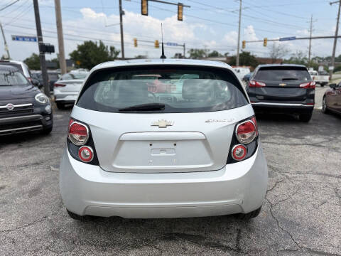 2012 Chevrolet Sonic LT