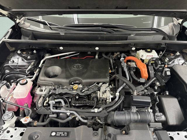 2021 Toyota RAV4 Hybrid LE