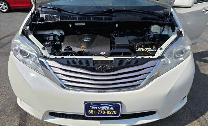 2017 Toyota Sienna