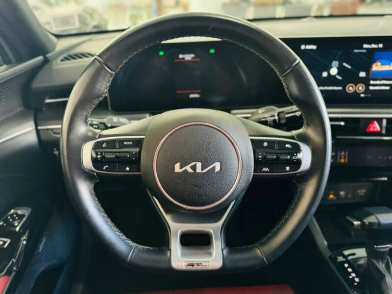 2025 Kia K5