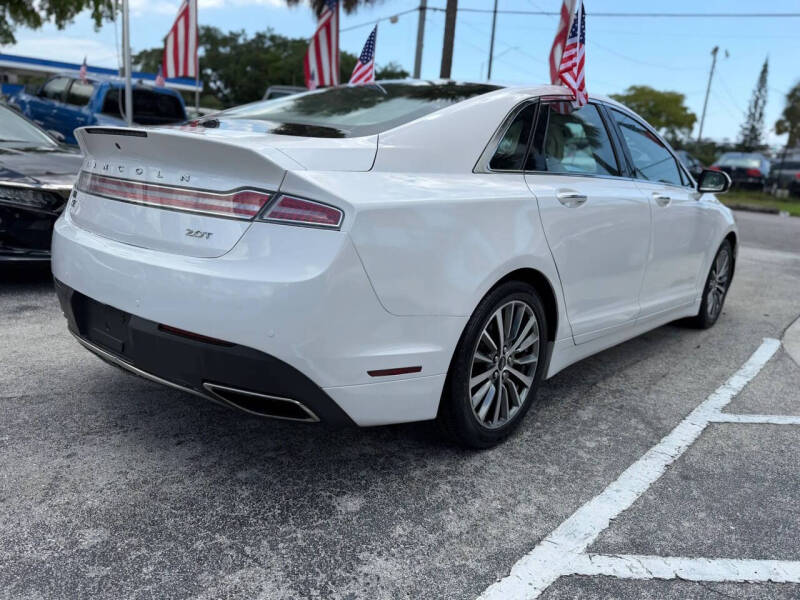 2019 Lincoln MKZ