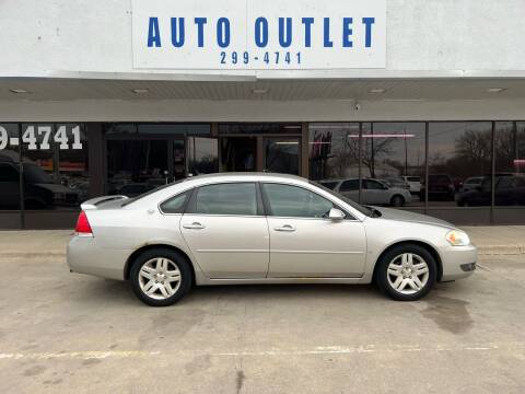 2007 Chevrolet Impala for sale at Auto Outlet in Des Moines IA