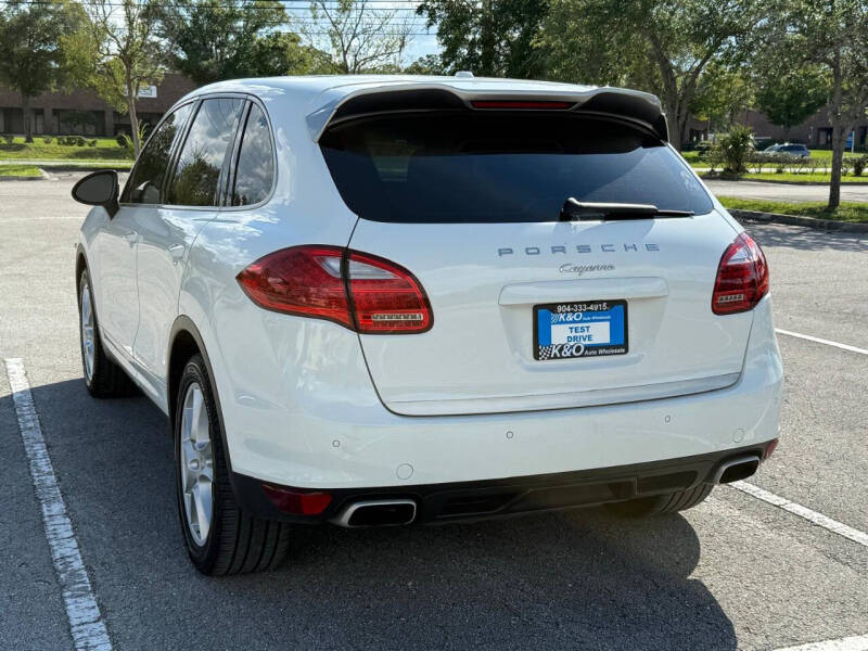 2014 Porsche Cayenne Platinum