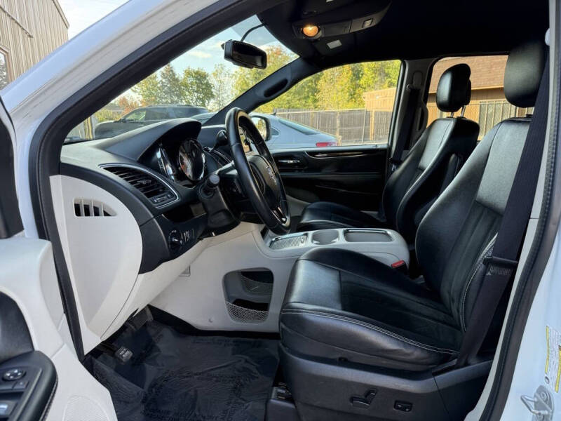 2017 Dodge Grand Caravan SXT