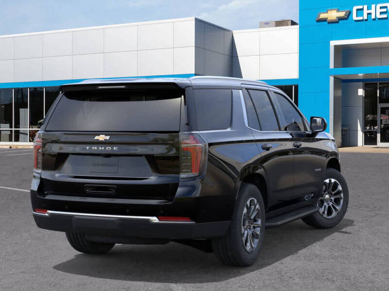 2025 Chevrolet Tahoe LS