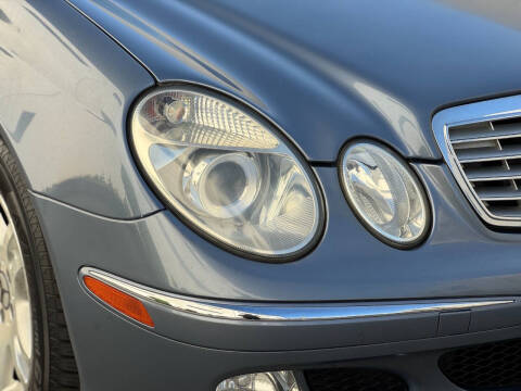 2004 Mercedes-Benz E-Class E 320