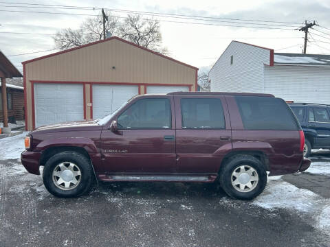 1999 Cadillac Escalade for sale at BRAMBILA MOTORS in Pocatello ID