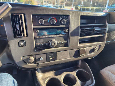 2017 GMC Savana 2500