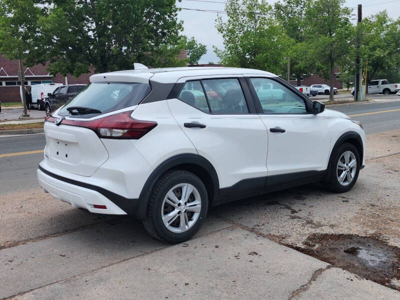 2021 Nissan Kicks S