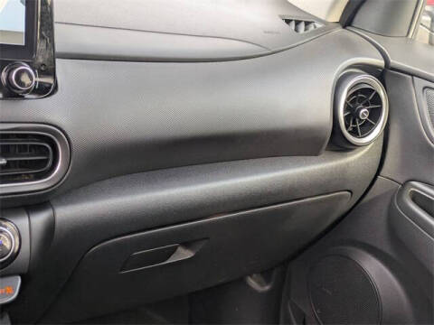 2022 Hyundai Kona Limited