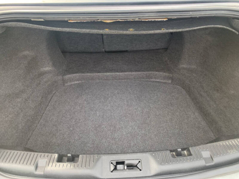 2011 Ford Taurus SEL