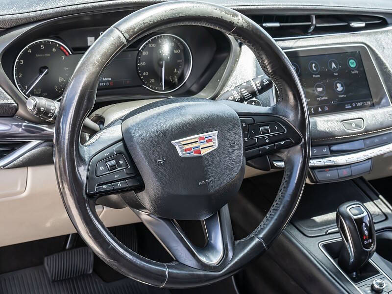 2019 Cadillac XT4 Luxury
