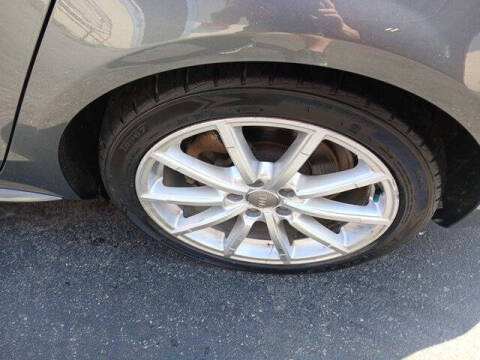 2014 Audi A4 2.0T quattro Premium Plus