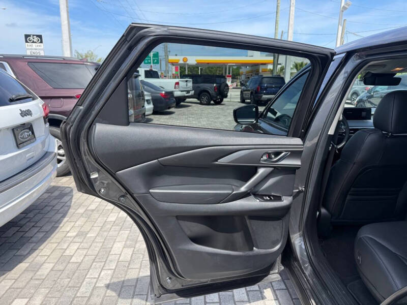 2023 Mazda CX-9 Touring Plus