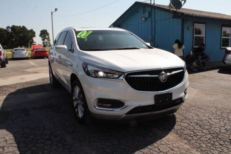 2020 Buick Enclave Essence