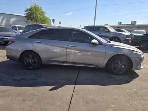 2023 Hyundai Elantra Hybrid Blue