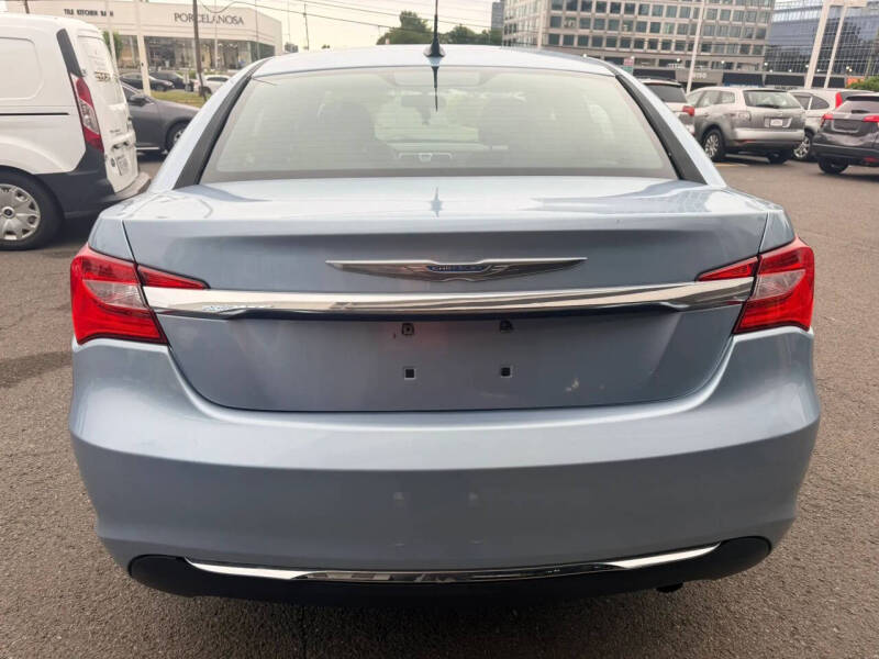 2012 Chrysler 200 Touring