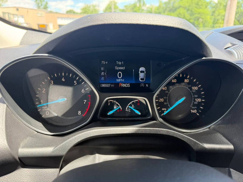 2017 Ford Escape SE