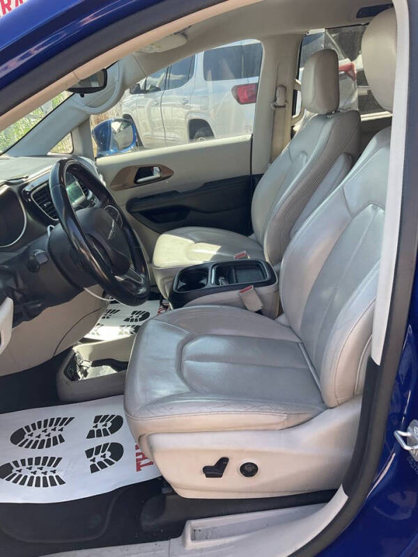 2018 Chrysler Pacifica Touring L