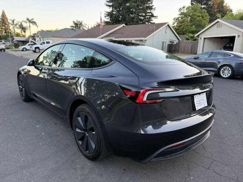 2025 Tesla Model 3 Long Range