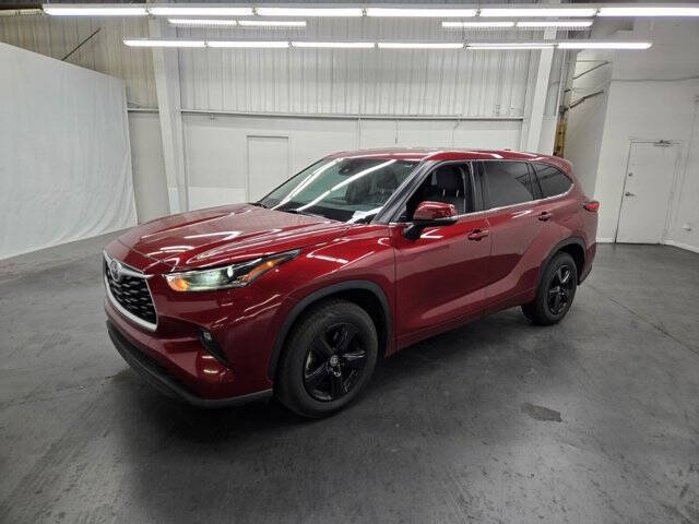 2021 Toyota Highlander LE