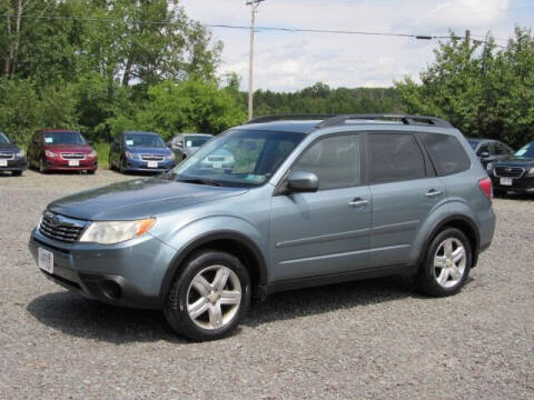 2010 Subaru Forester for sale at CROSS COUNTRY ENTERPRISES in Hop Bottom PA