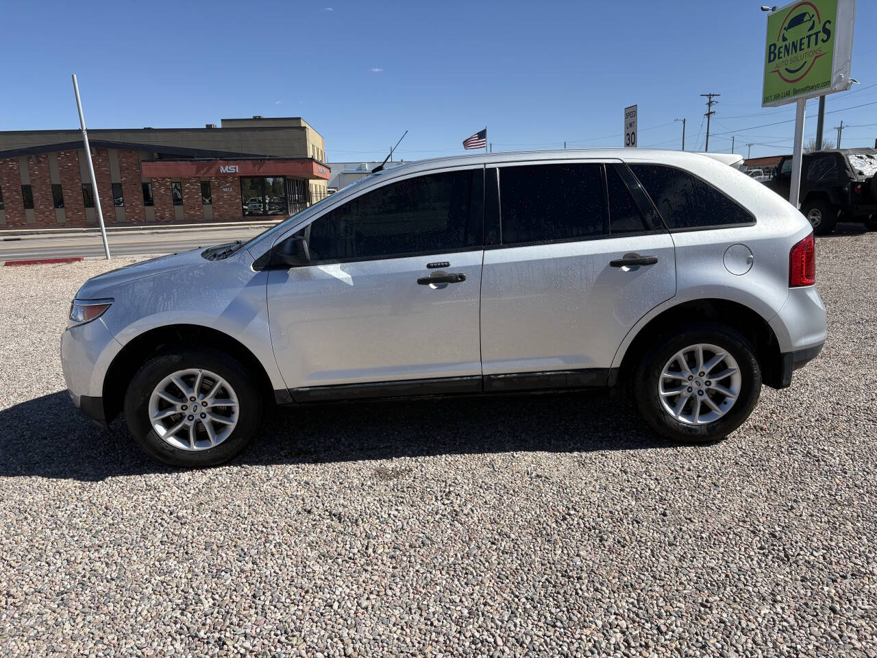 Silver 2014 Ford Edge SE SE 4dr Crossover 2
