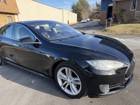 2016 Tesla Model S 70