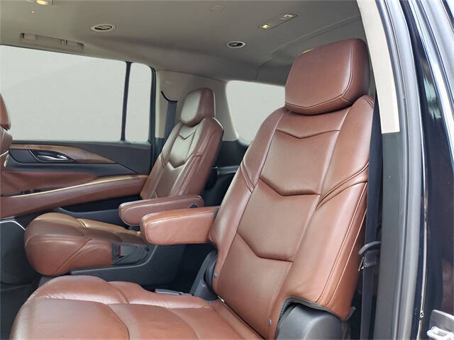 2020 Cadillac Escalade ESV Luxury