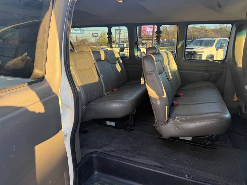 2016 Chevrolet Express LS 3500