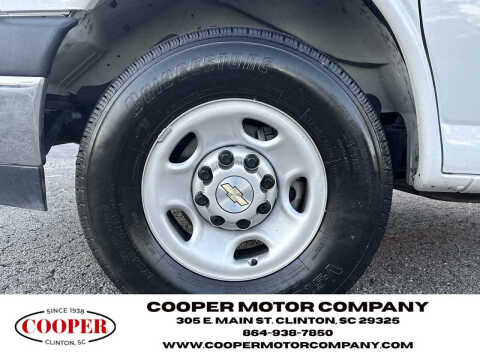 2023 Chevrolet Express 2500