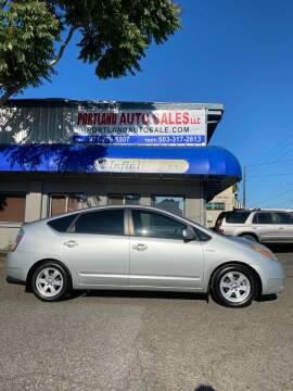 2006 Toyota Prius for sale at PORTLAND AUTO SALES LLC. in Portland OR
