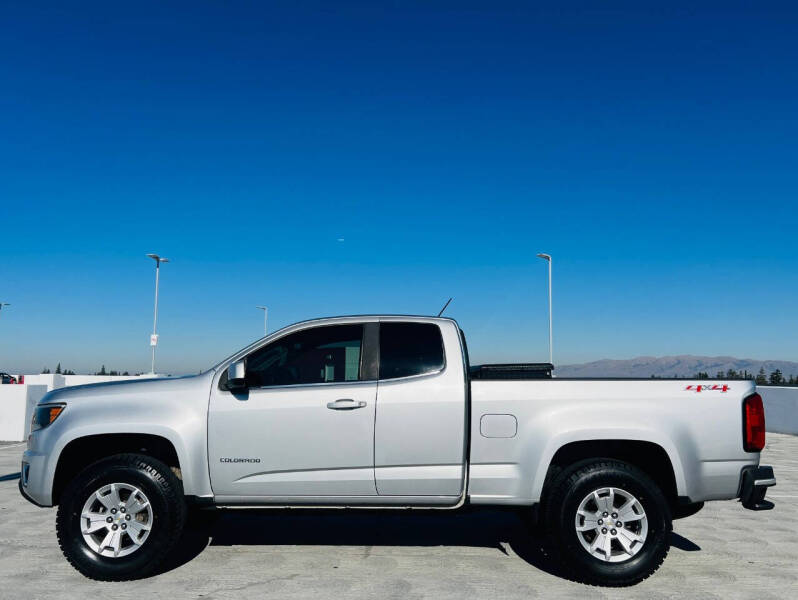 2018 Chevrolet Colorado LT photo 10