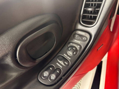 2004 Chevrolet Corvette