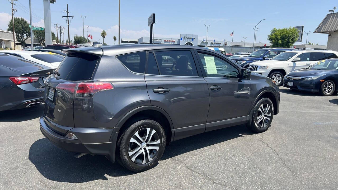 2018 Toyota RAV4 for sale at Auto Plaza in Fresno, CA