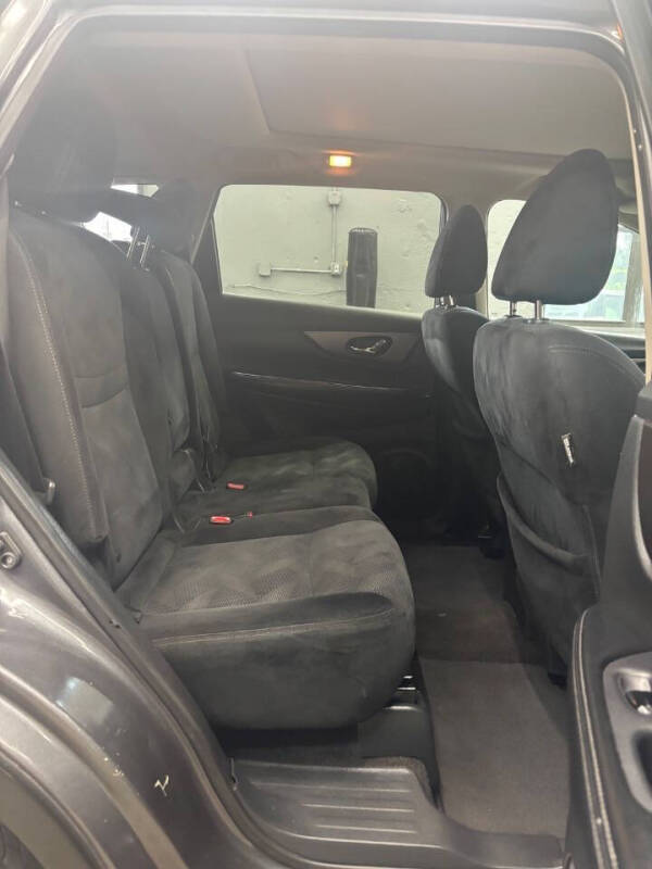 2015 Nissan Rogue SV