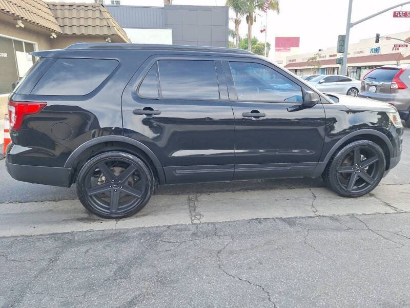 2016 Ford Explorer