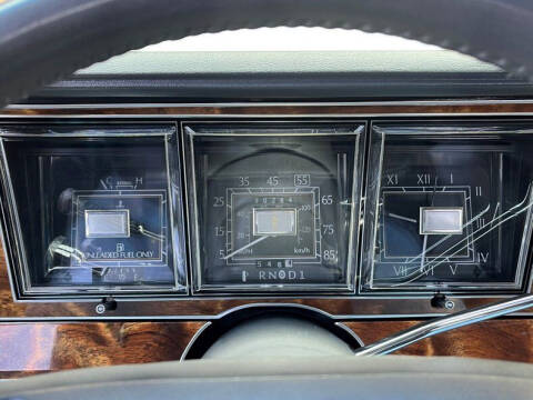 1984 Lincoln Town Car