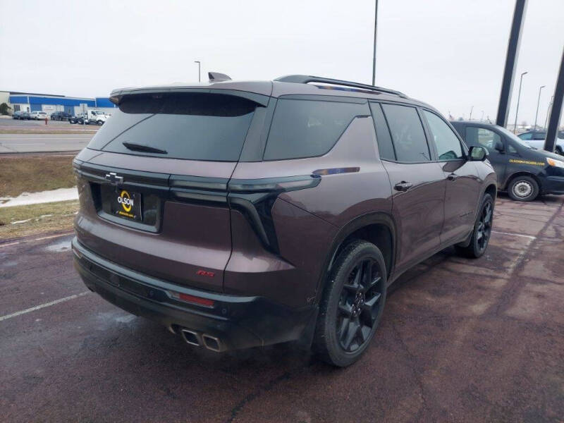 2024 Chevrolet Traverse RS
