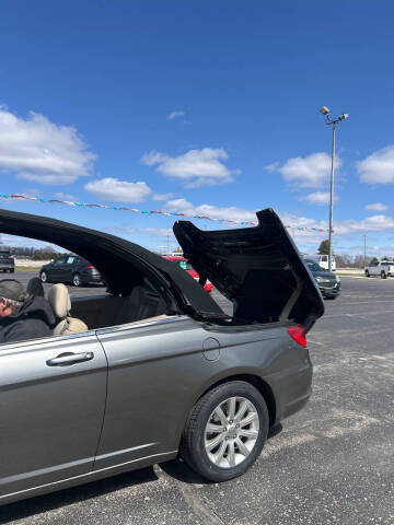 2013 Chrysler 200 Touring