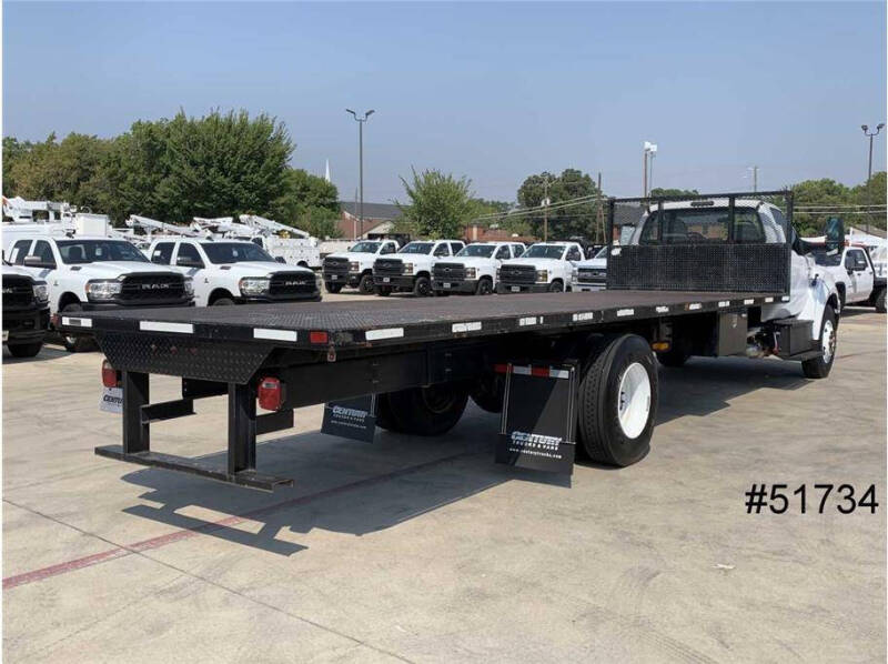 2022 Ford F-750 Super Duty