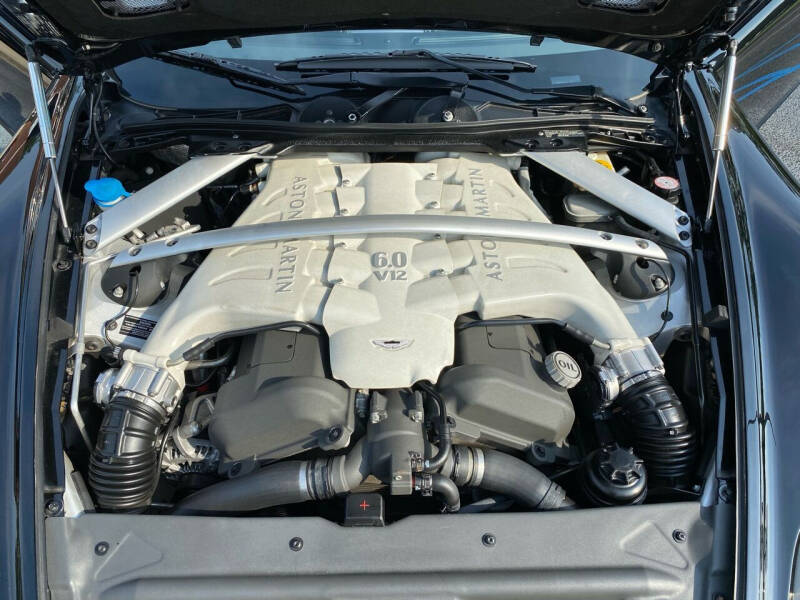 2009 Aston Martin DBS